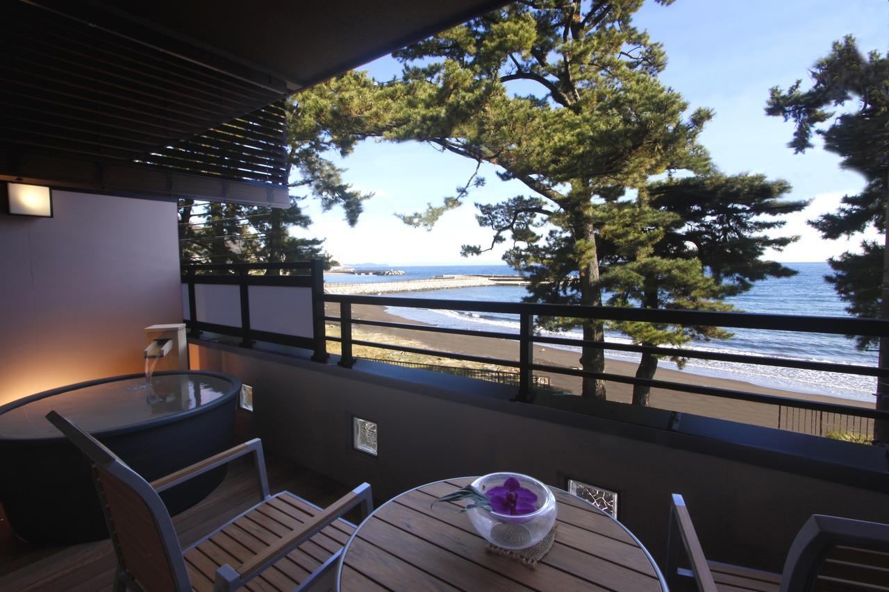 Hotel New Tomiyoshi Atami  Exteriér fotografie