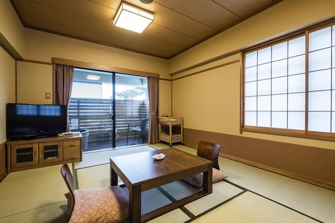 Hotel New Tomiyoshi Atami  Exteriér fotografie