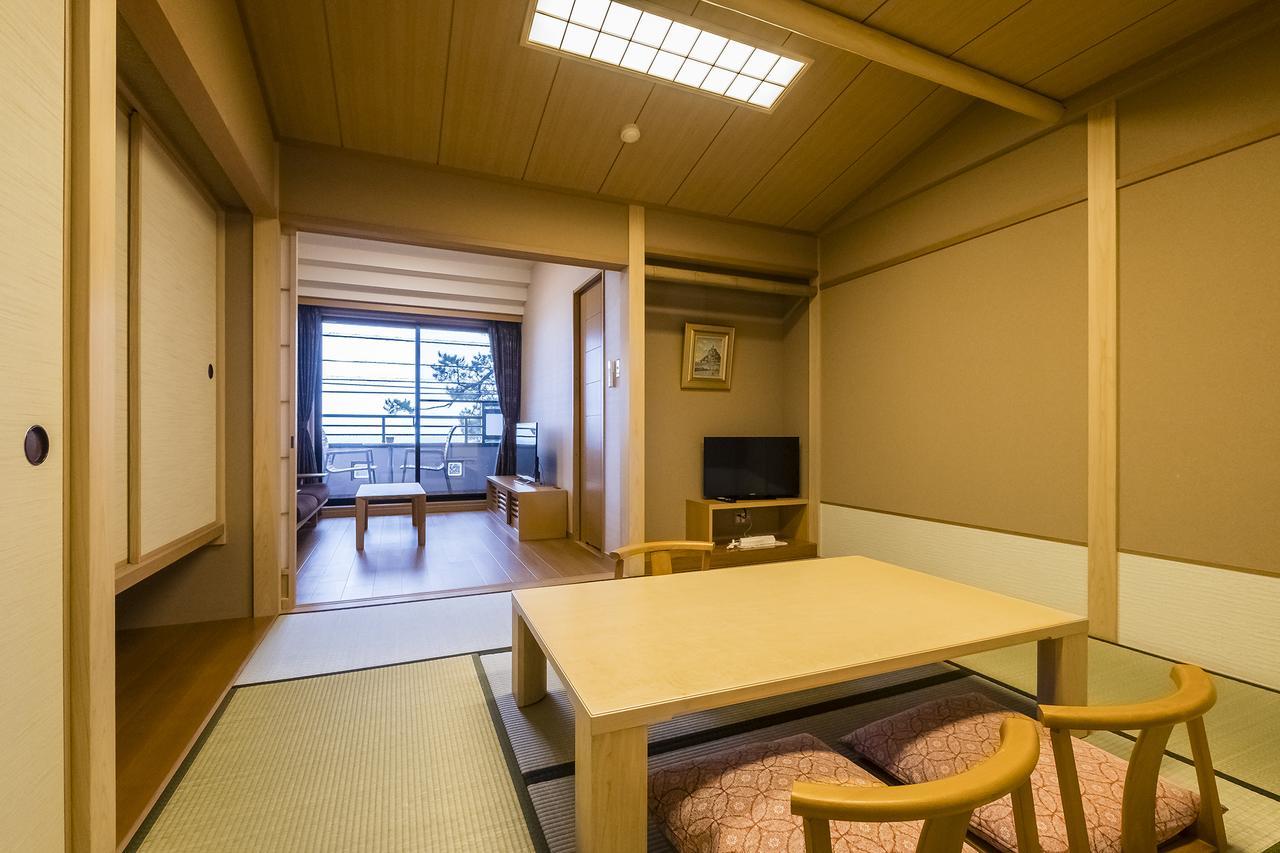 Hotel New Tomiyoshi Atami  Exteriér fotografie